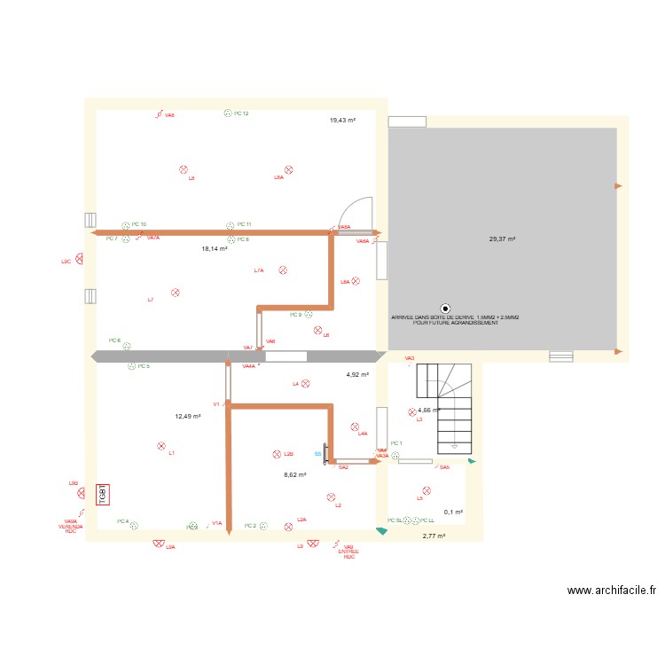 étage sonnac  électricité cote . Plan de 9 pièces et 101 m2