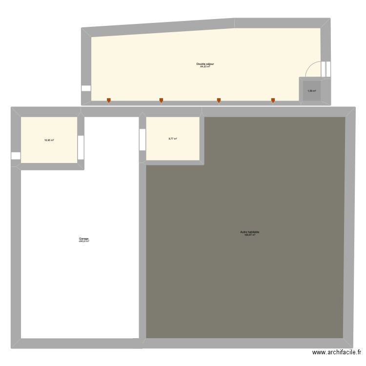 Resnes Claire. Plan de 6 pièces et 349 m2