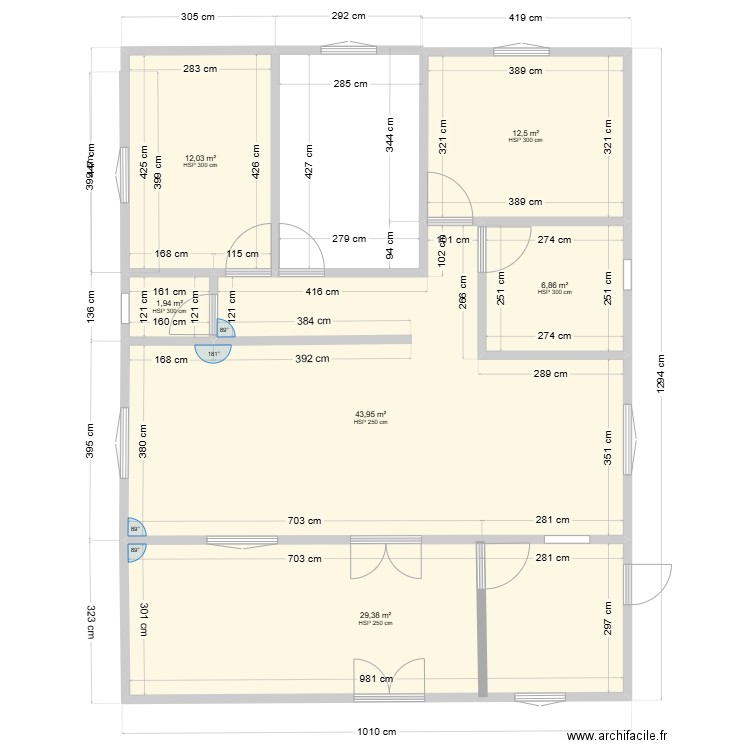 AMBANJA. Plan de 6 pièces et 107 m2