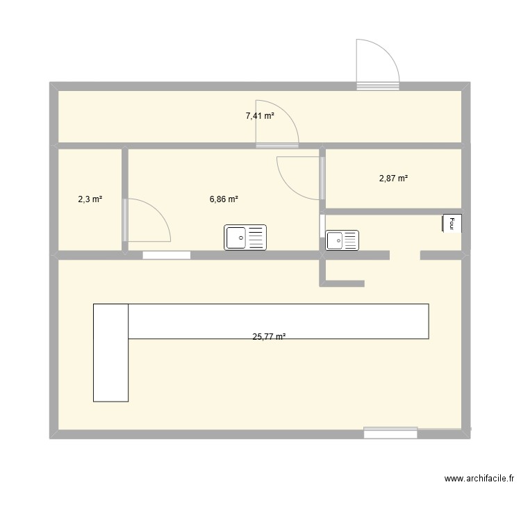 Boucherie Breyton. Plan de 5 pièces et 45 m2