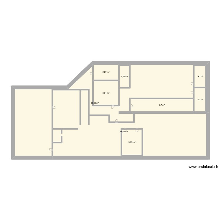 SARL LA FABRIQUE rez de chaussée . Plan de 9 pièces et 93 m2