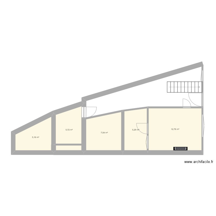 the first rdc. Plan de 5 pièces et 36 m2