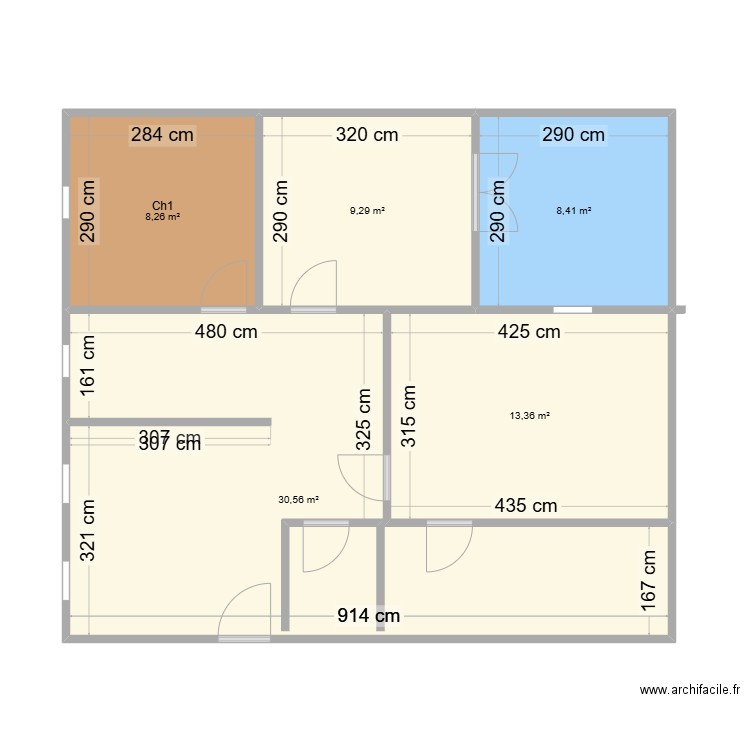 MARTIL. Plan de 5 pièces et 70 m2