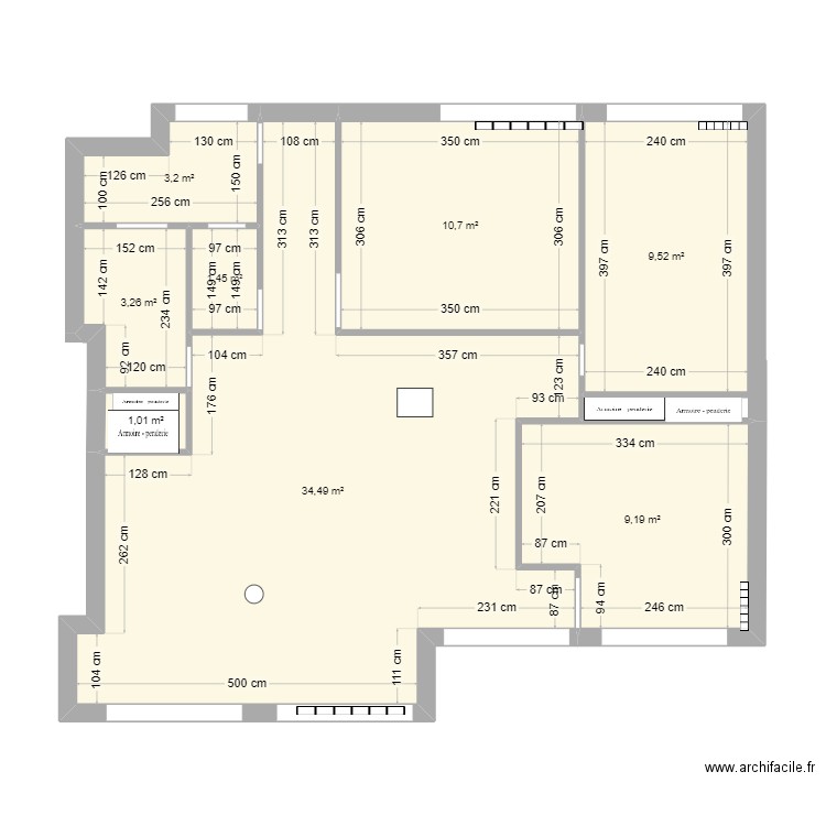 beaux arts. Plan de 8 pièces et 73 m2