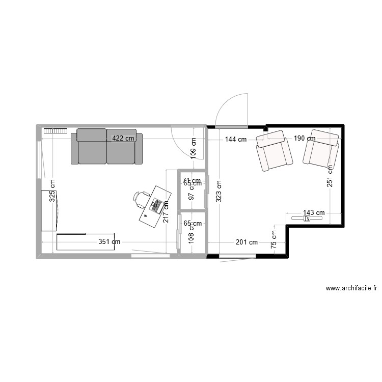 chambre 2 et 3 avec 2 fauteuils en 3. Plan de 4 pièces et 24 m2