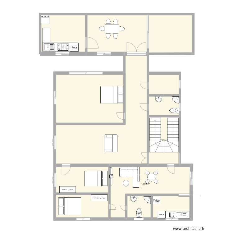 Plan ousmane. Plan de 12 pièces et 117 m2