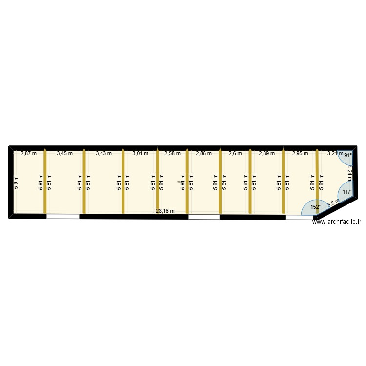 Etage vide avec poutre axe. Plan de 1 pièce et 176 m2