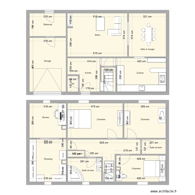 Maison. Plan de 16 pièces et 151 m2