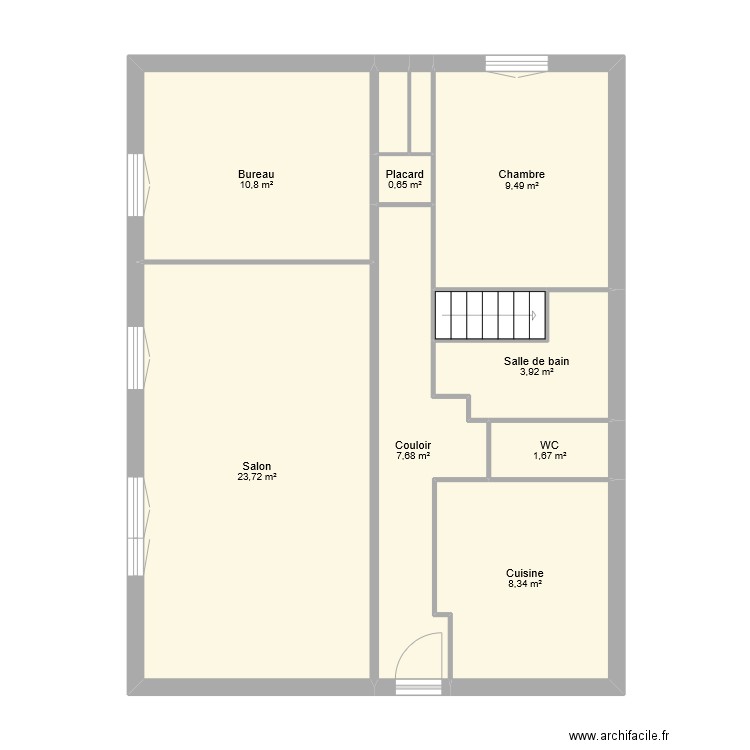 Maison de l'Isle. Plan de 11 pièces et 69 m2