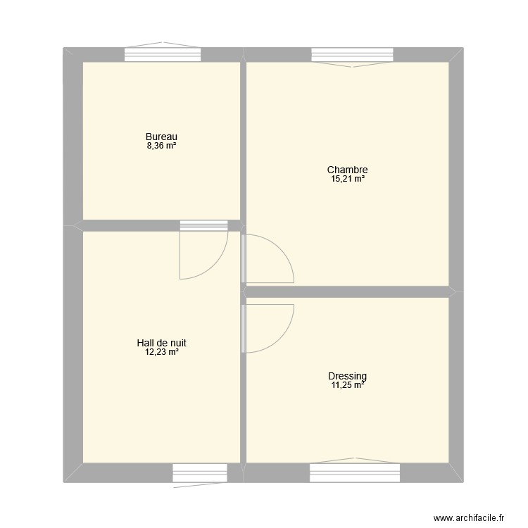 Maison. Plan de 4 pièces et 47 m2