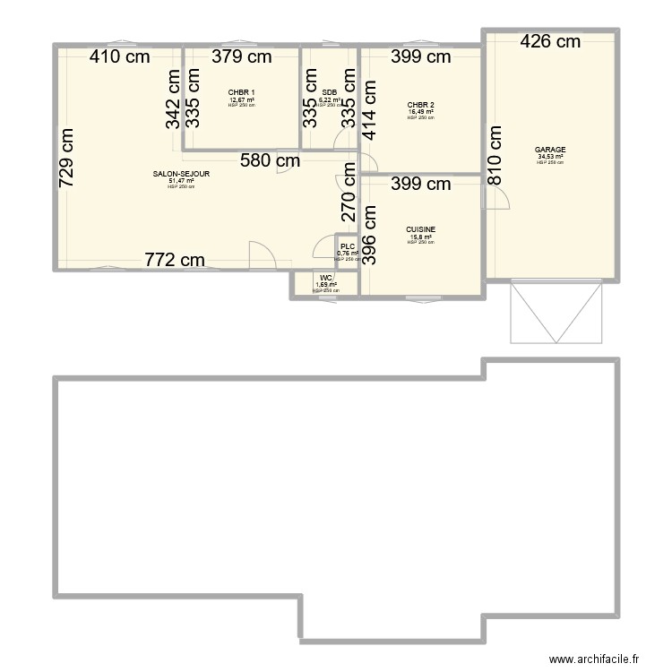 Maison de 1994. Plan de 8 pièces et 140 m2