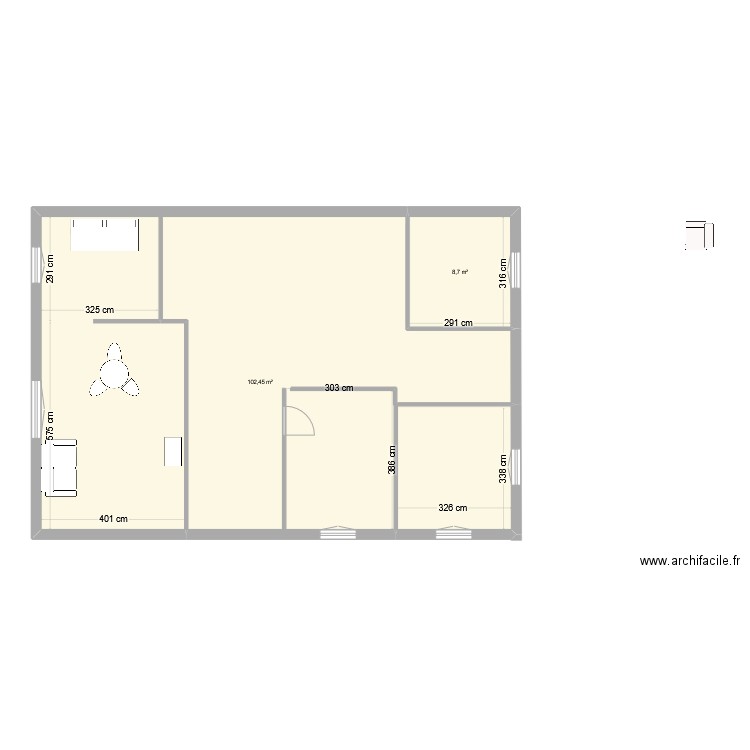 Meung. Plan de 2 pièces et 111 m2