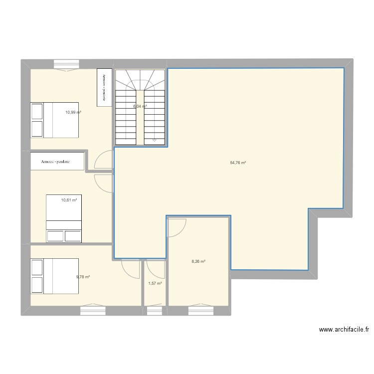 roiff 3. Plan de 7 pièces et 102 m2