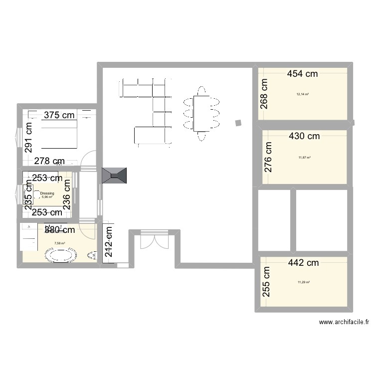 Maison. Plan de 5 pièces et 49 m2