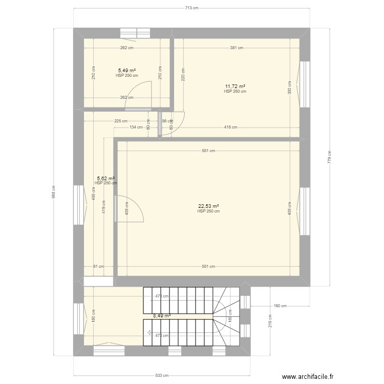 frejus. Plan de 5 pièces et 54 m2