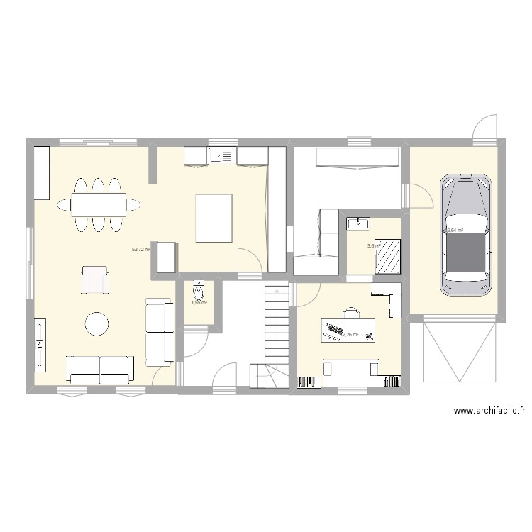 Bas. Plan de 5 pièces et 87 m2