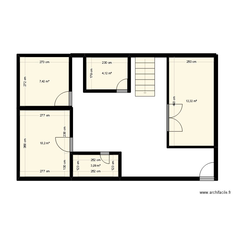 ma maison. Plan de 5 pièces et 37 m2