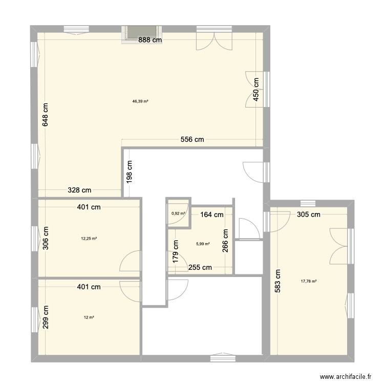 Maison. Plan de 6 pièces et 95 m2