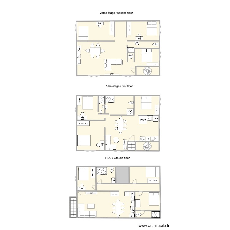 Grand riviere. Plan de 9 pièces et 93 m2