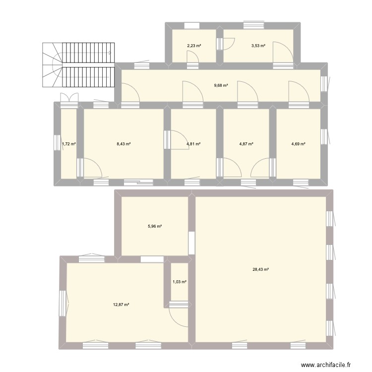 leo. Plan de 12 pièces et 88 m2