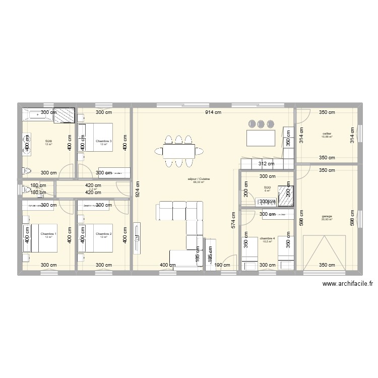 Maison location. Plan de 11 pièces et 169 m2