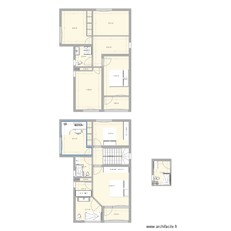 Planta alta. Plan de 26 pièces et 121 m2