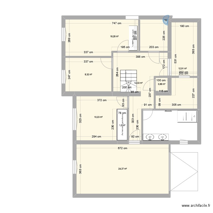 charbo 2. Plan de 8 pièces et 91 m2