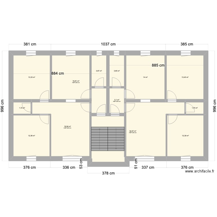 Barst nico. Plan de 18 pièces et 467 m2