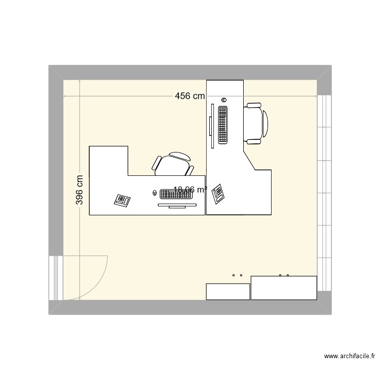 bureau. Plan de 1 pièce et 18 m2