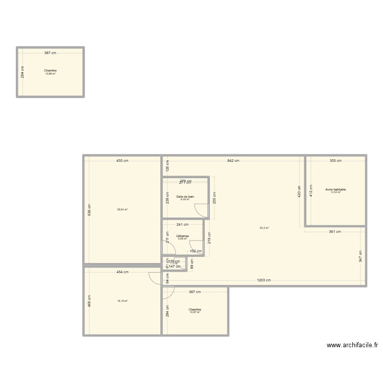 148m L. Plan de 9 pièces et 159 m2