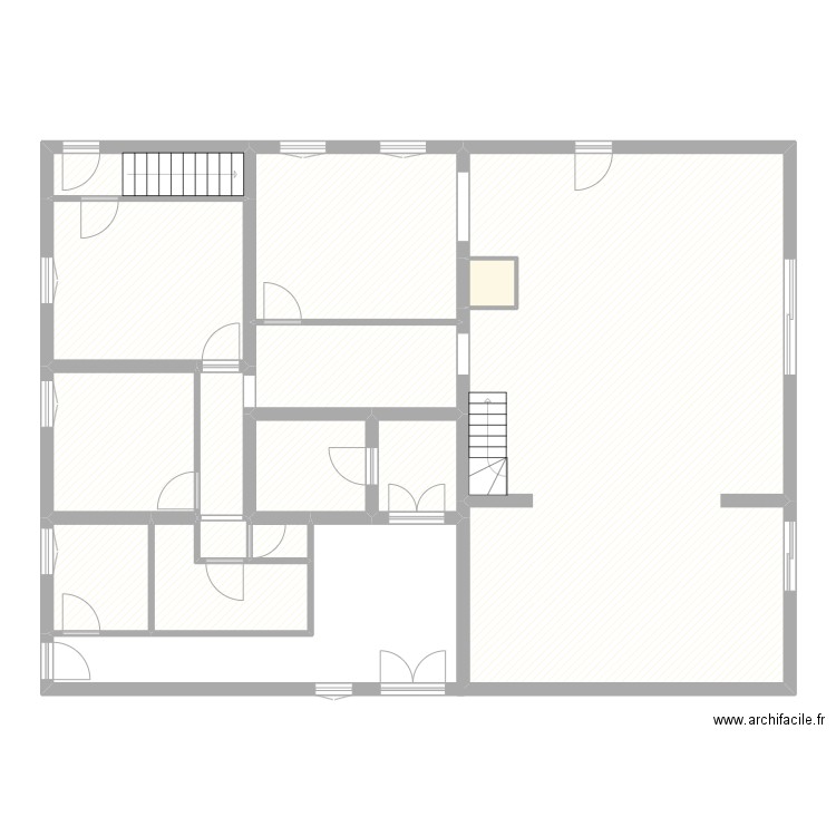 PLAN RDC. Plan de 14 pièces et 150 m2