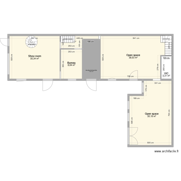 CCCC RDC. Plan de 7 pièces et 129 m2