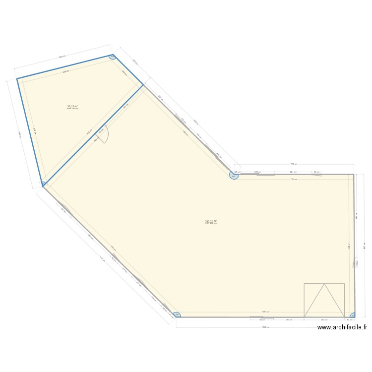 essai côté droit. Plan de 2 pièces et 184 m2