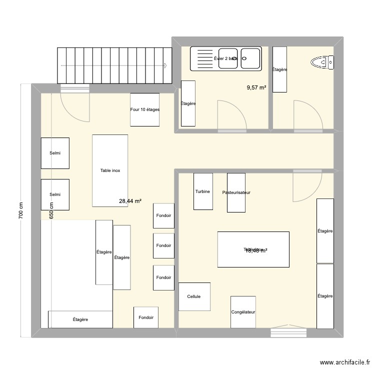 Atelier production. Plan de 3 pièces et 57 m2