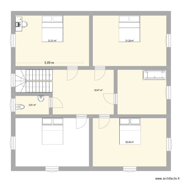 home 2 etage. Plan de 5 pièces et 100 m2