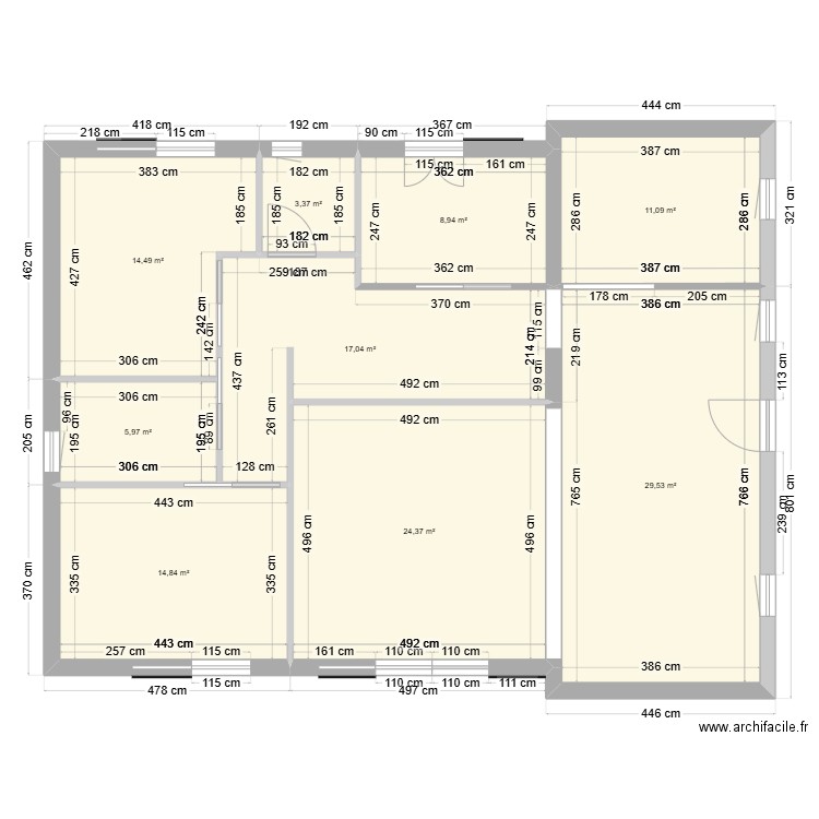 maison final. Plan de 9 pièces et 130 m2