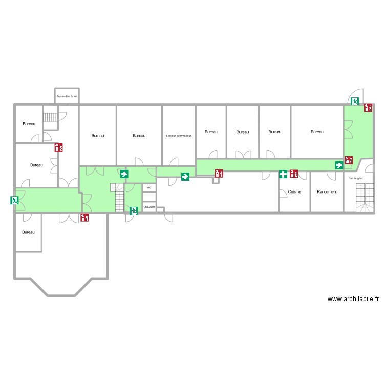 Bâtiment principal_REZ. Plan de 30 pièces et 422 m2