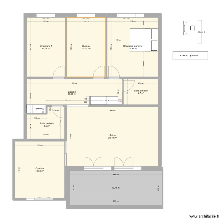 Corbusier. Plan de 9 pièces et 124 m2