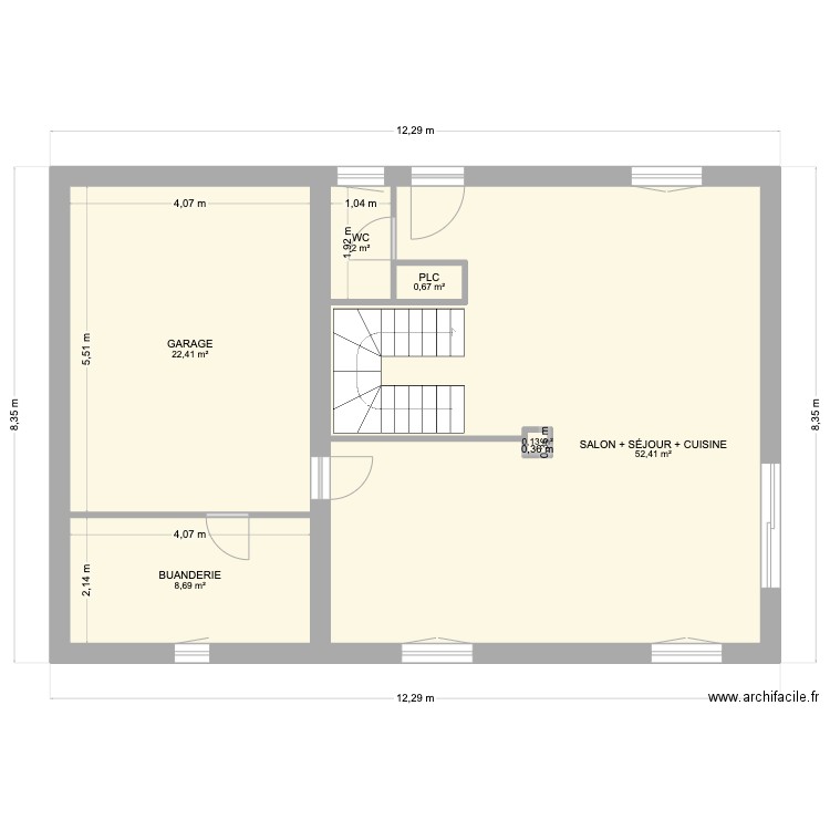 Chloé 15/03 2. Plan de 15 pièces et 145 m2