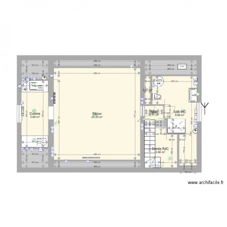 studio garage complet. Plan de 0 pièce et 0 m2