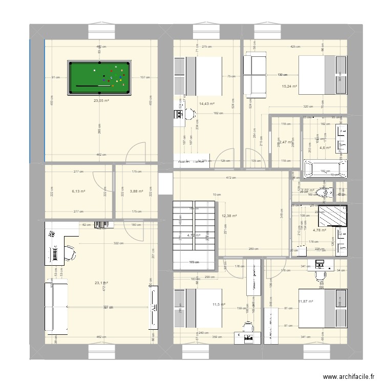 Etage. Plan de 32 pièces et 433 m2