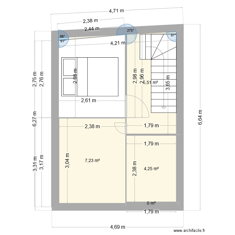 SPLC haut. Plan de 4 pièces et 18 m2