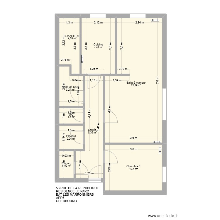 BAT LES MARRONNIERS. Plan de 9 pièces et 64 m2