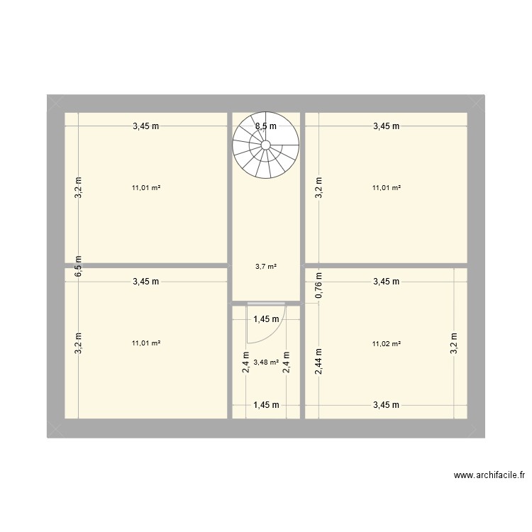 plan_maison_rectangulaire. Plan de 7 pièces et 158 m2