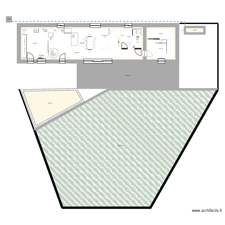 MAISON NOZAY. Plan de 13 pièces et 538 m2