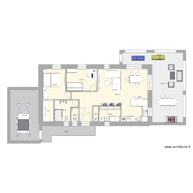 lot 25 nov 24. Plan de 10 pièces et 125 m2