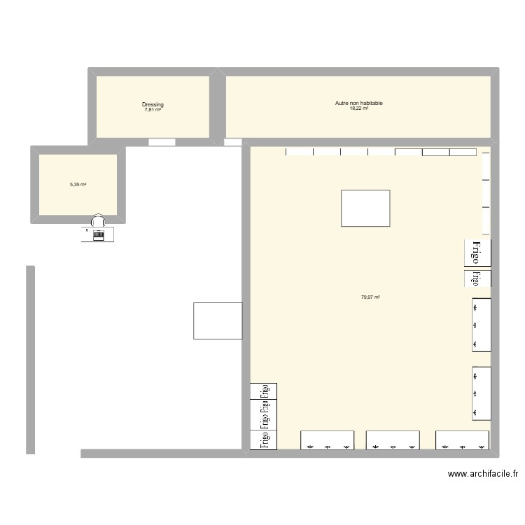 Plan local RC. Plan de 4 pièces et 111 m2