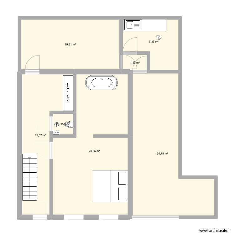 REZ. Plan de 7 pièces et 94 m2