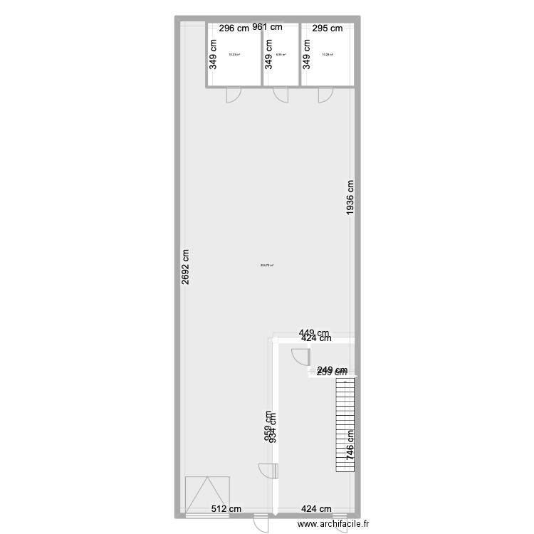 Bureaux . Plan de 4 pièces et 282 m2