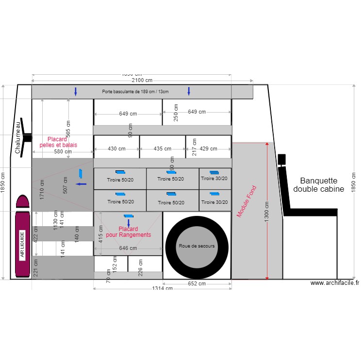 Fourgon coté gauche. Plan de 0 pièce et 0 m2